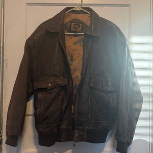 Vintage flight jacket, brown leather, Foxrun, sz M, Alaska map lining, broke zip